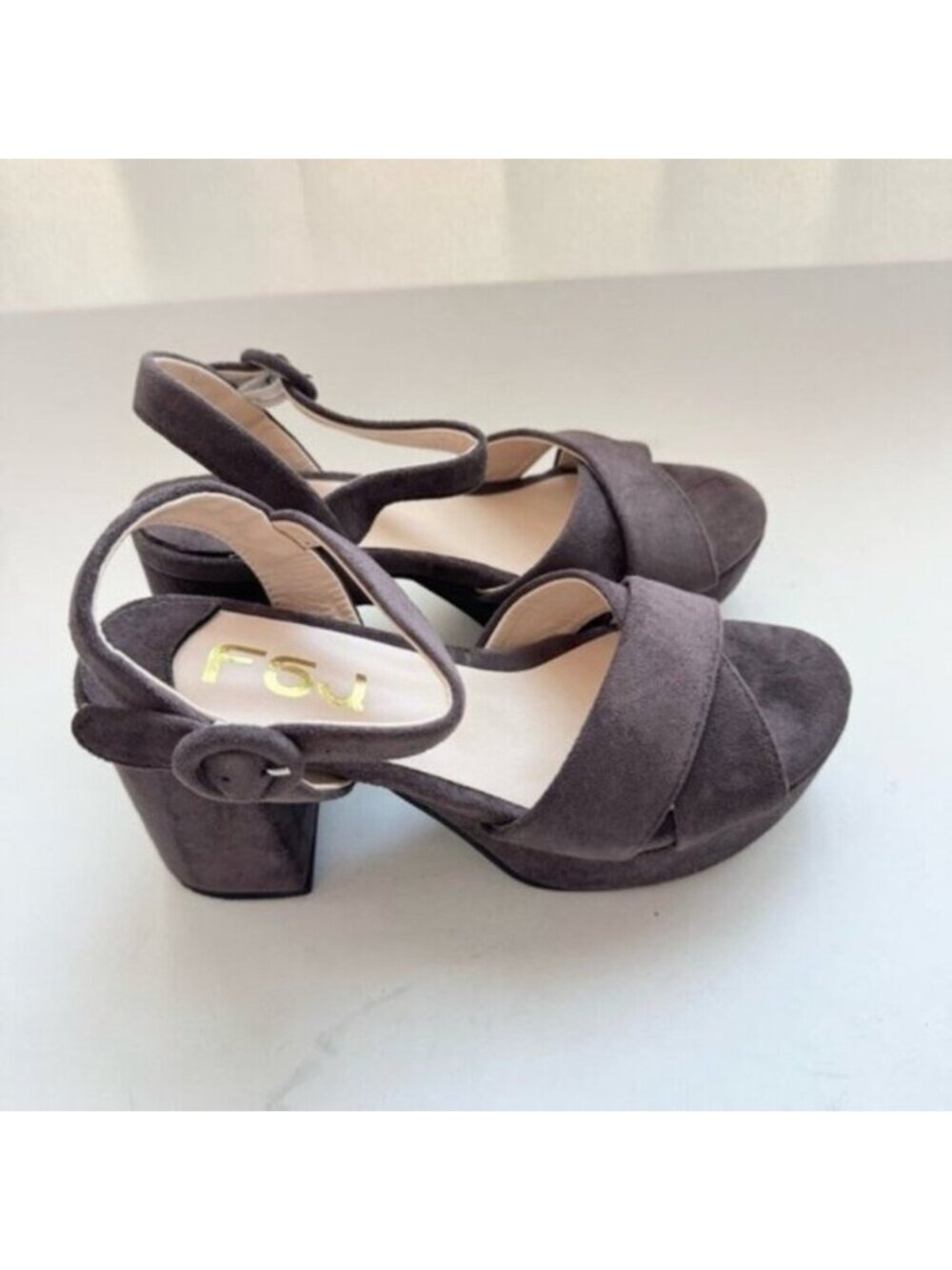 Womens Size 6 Platform Sandals Ankle Strap Suede Purple Brown FSJ